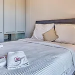 Premium 119 Z Ogrodkiem, Basenem, Sauna, Jacuzzi, Przy Samej Plazy - 5d Apartmán *