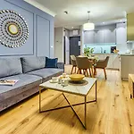 Apartmán Premium 119 Z Ogrodkiem, Basenem, Sauna, Jacuzzi, Przy Samej Plazy - 5d Niechorze
