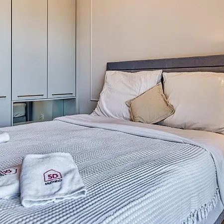 Premium 119 Z Ogrodkiem, Basenem, Sauna, Jacuzzi, Przy Samej Plazy - 5d Apartment *